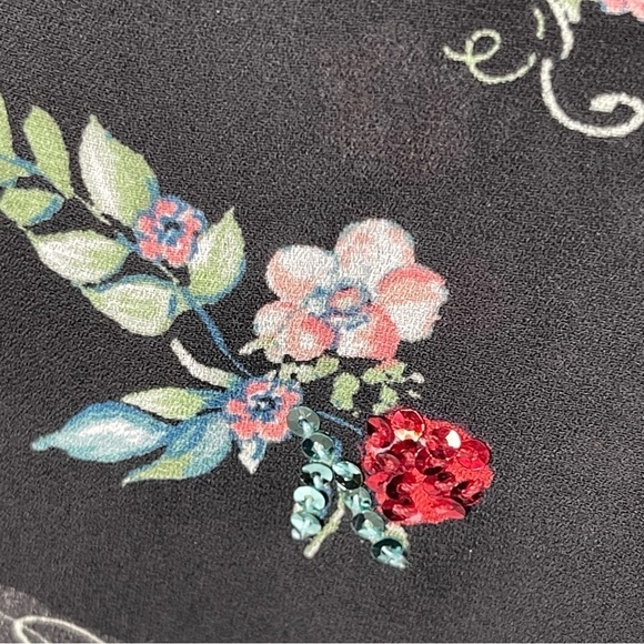 Lauren Conrad Top Women’s Sz‎ S Snow White Sequin Apple Top - Picture 4 of 9